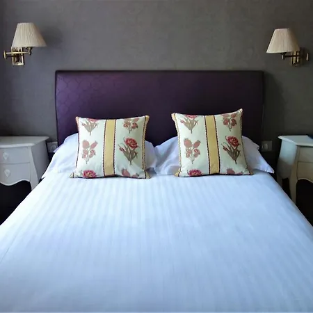 Restaurant Chartron Hotel 3*